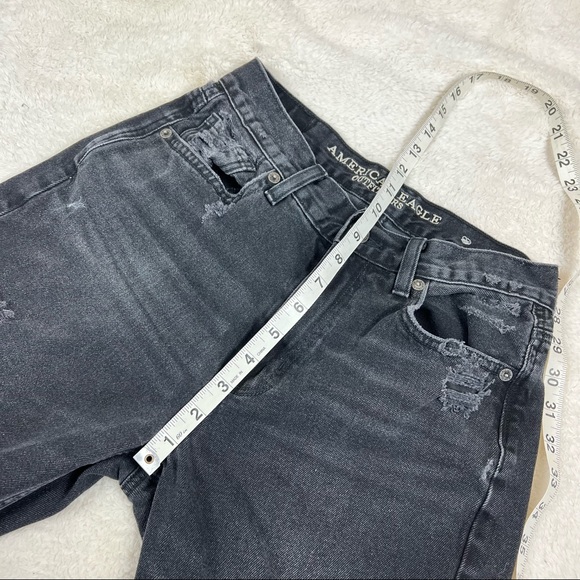 American Eagle Distressed Black Mom Jeans 2 - Picture 9 of 12